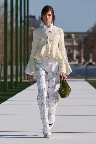 Look 6
